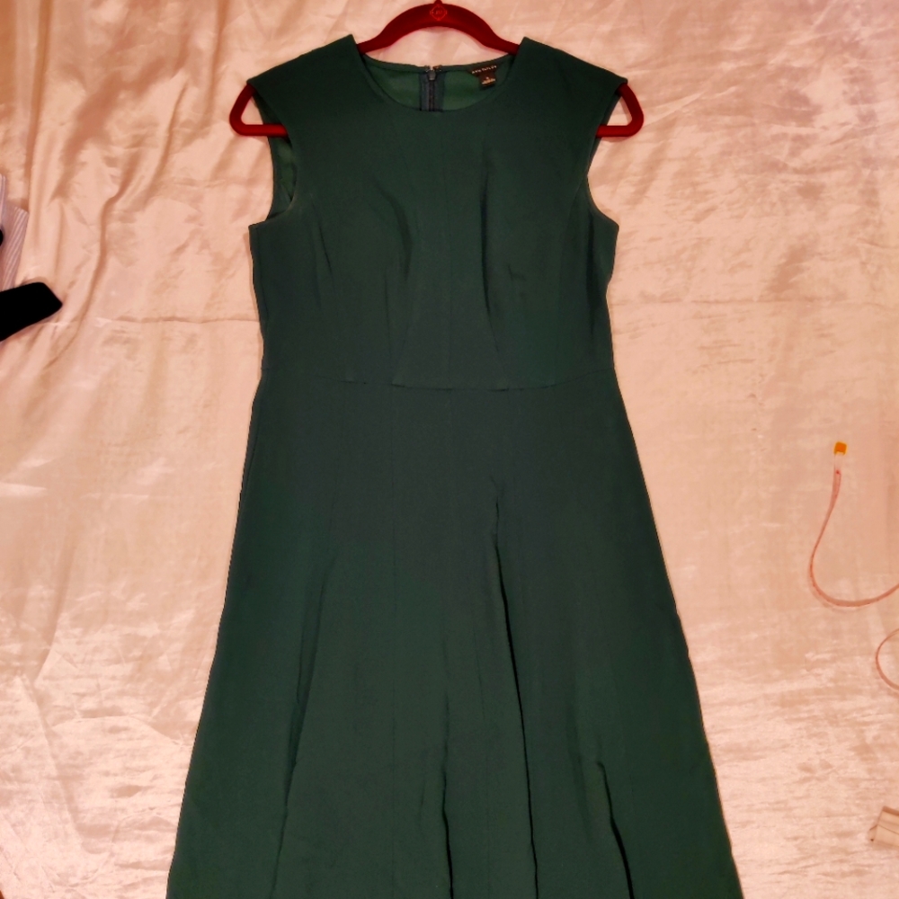 Ann Taylor dress - size 4-6